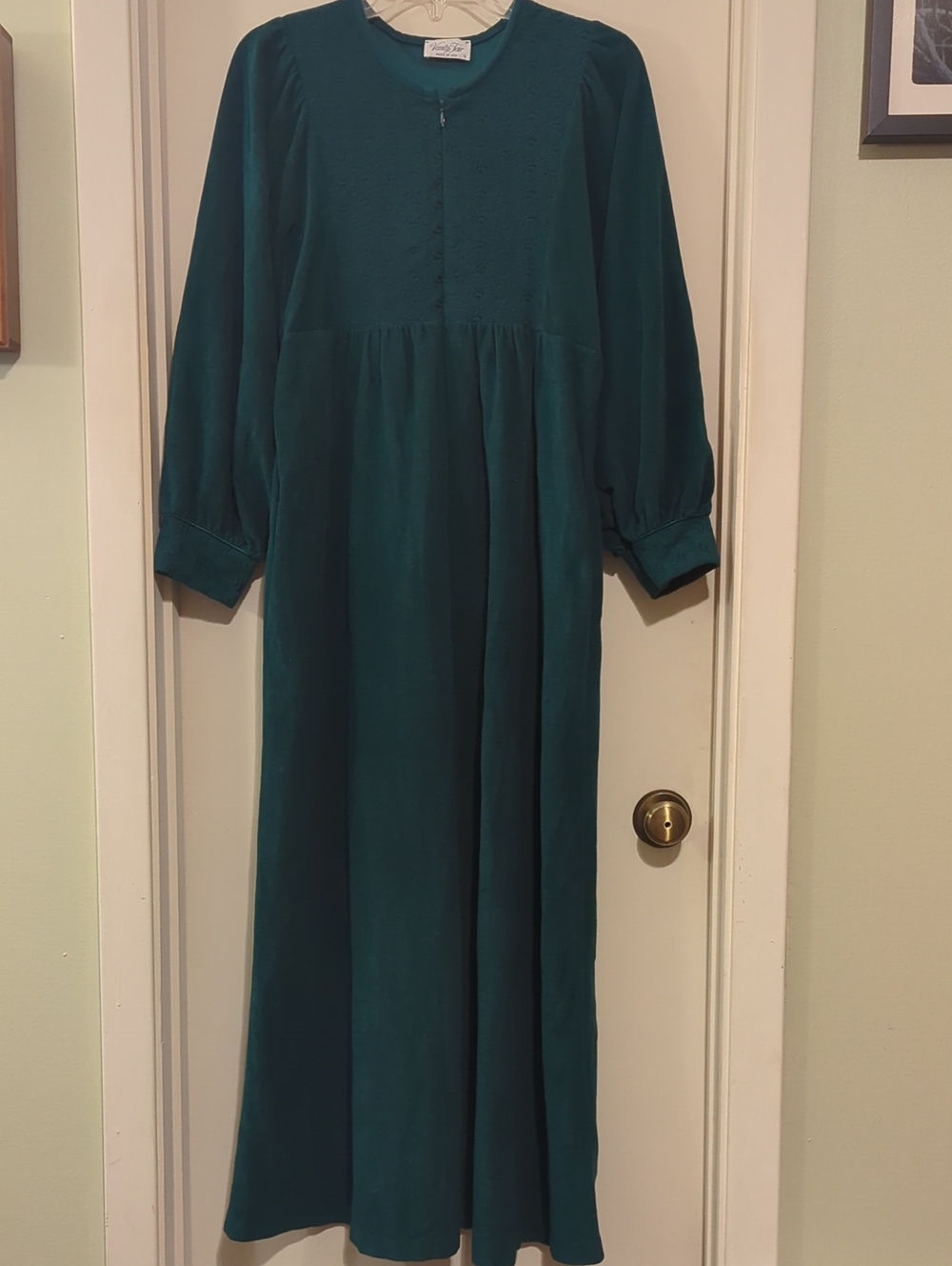 Vintage Vanity Fair Teal Long Sleeve Robe-Style Nightgown